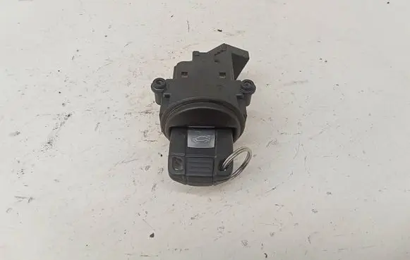 BMW 5 E60 E61 Ignition lock 6954722 10862510