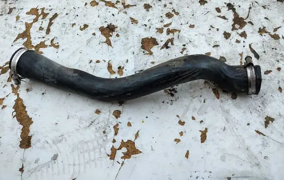 Ford Focus Air intake hose/pipe 