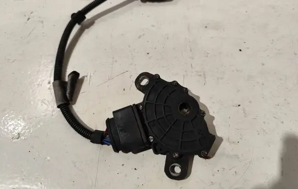Volkswagen Touareg I Gear selector 7l0971771 84540
