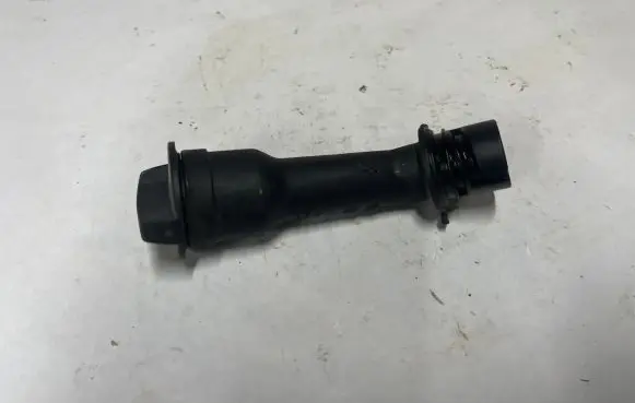Dodge RAM 1500 DS Oil fill pipe 4893298AA