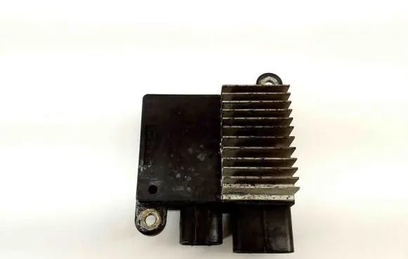 Mazda 6 Coolant fan relay 4993003580