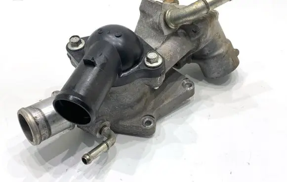 Mazda CX-9 Thermostat/thermostat housing 
