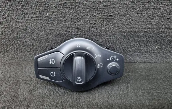 Light switch