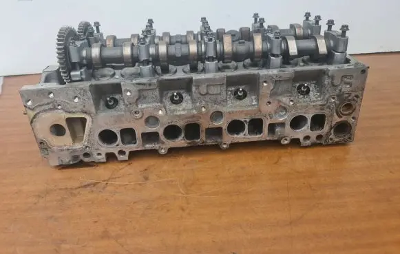 Mercedes-Benz Sprinter W906 Engine head A6110160500