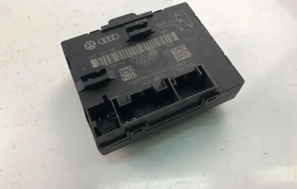 Audi A5 8T 8F Other control units/modules 8T0959795N
