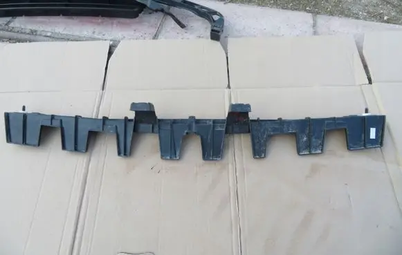 Citroen C4 I Picasso Front bumper mounting bracket 18C0622016