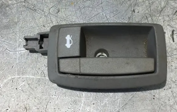 Peugeot Boxer Engine bonnet (hood) release handle C982