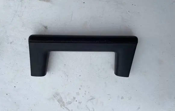 Ford Explorer Front door interior handle trim 