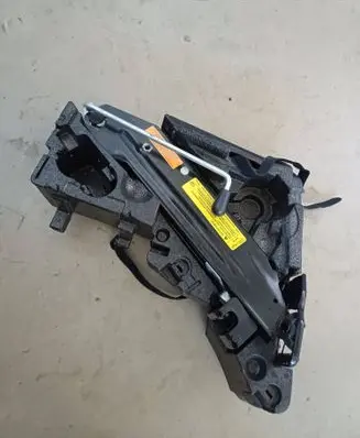 Audi Q7 4L Tool box 4L0012112C