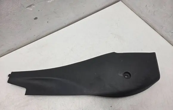 Other center console (tunnel) element