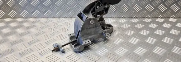 Volkswagen Jetta V Handbrake/parking brake lever assembly 1K0711303H