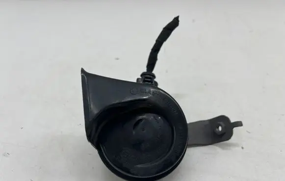 Audi Q3 F3 Horn signal 5C0951223C