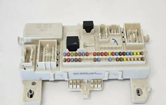 Fuse box set