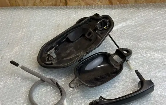 BMW 5 E60 E61 Front door exterior handle 51217191615 7191615
