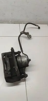 Hyundai Tucson TL Front brake caliper