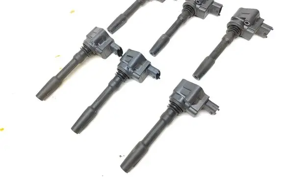 High voltage ignition coil