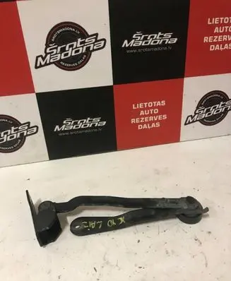 Volvo XC90 Tailgate/trunk/boot hinge 30674751
