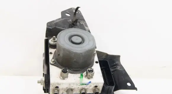 Nissan Qashqai Master brake cylinder