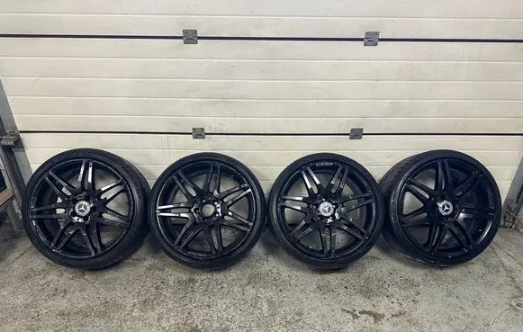 Mercedes-Benz E A207 R19 alloy rim A2124014702