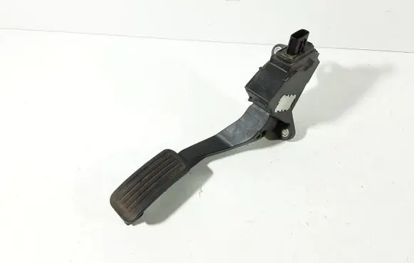 Toyota Yaris Accelerator throttle pedal 781100D010 08269B 50000581261