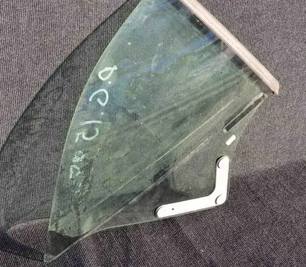 Rear side window