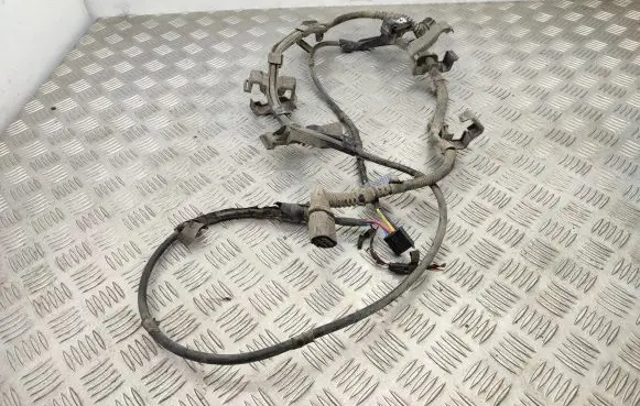 BMW 5 F10 F11 Handbrake wiring loom/harness 9247944