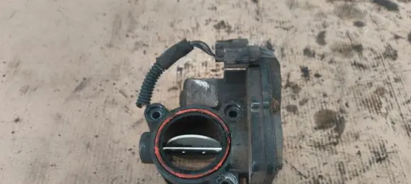 Opel Vivaro Throttle valve A2C84198300