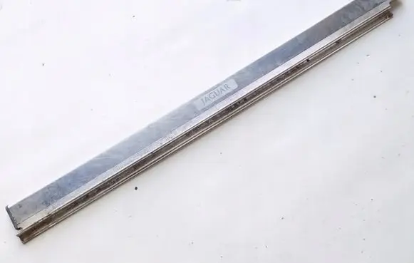 Jaguar XJS Front sill trim cover 05056D000