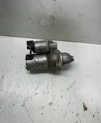 KIA Sportage Starter motor 361002F300