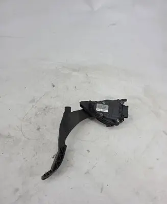Audi A2 Accelerator throttle pedal 8Z1721523D