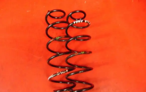 Peugeot 208 Rear coil spring