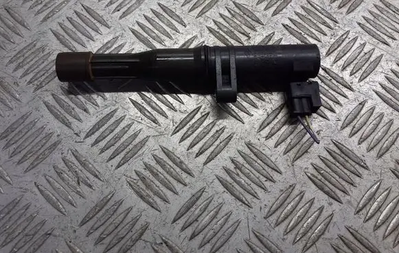Renault Megane II Spark distributor 7700875000