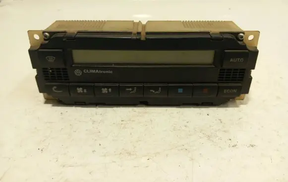 Volkswagen PASSAT B5 Climate control unit 1J1907044 5HB00761700