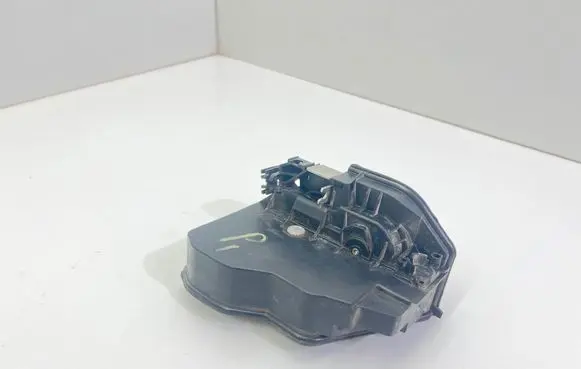 BMW 3 E92 E93 Front door lock 7202146 053702