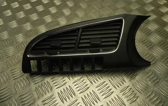 Peugeot 3008 II Rear air vent grill 9688612677 T3762
