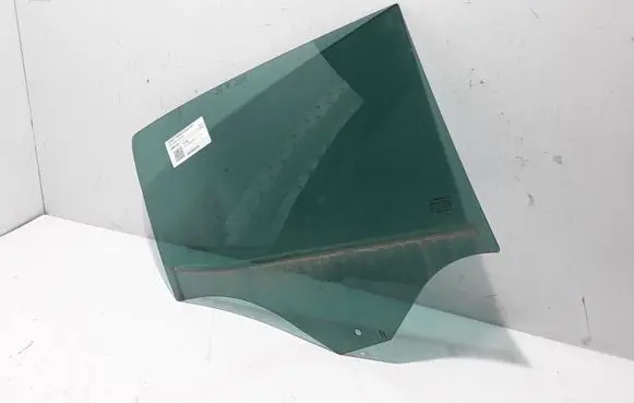 Renault Megane IV Rear door window glass 823007710R