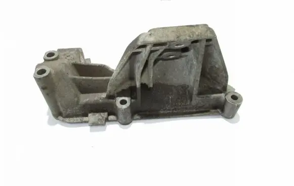Iveco Daily 6th gen Gearbox mounting bracket 500376599