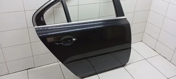 Volvo S80 Rear door 
