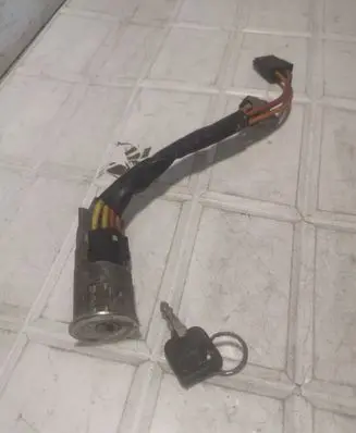 Renault 19 Ignition lock