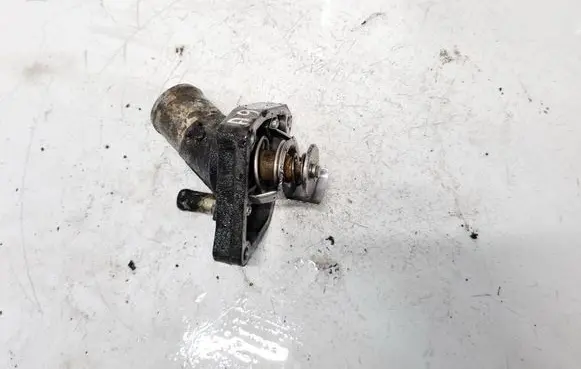 Infiniti FX Engine coolant pipe/hose