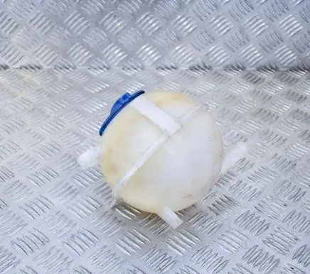 Volkswagen Polo V 6R Coolant expansion tank/reservoir 6Q0121407B