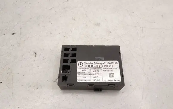 Mercedes-Benz E W211 Gateway control module A2115403145 2115403145