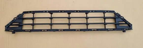 Volvo XC60 Front bumper lower grill 32296070