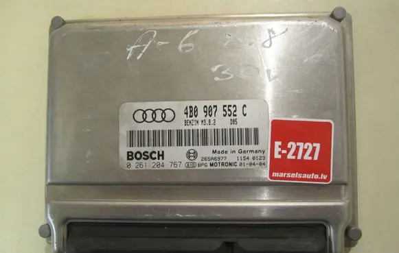 Audi A6 S6 C5 4B Engine control unit/module 4B0907552C