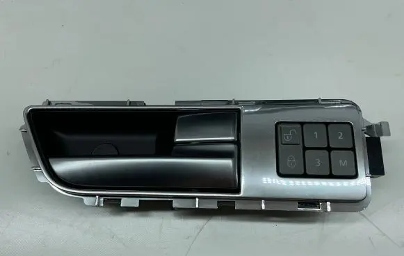 Land Rover Discovery 4 - LR4 Central locking switch button CH22-14776-AA 10039090
