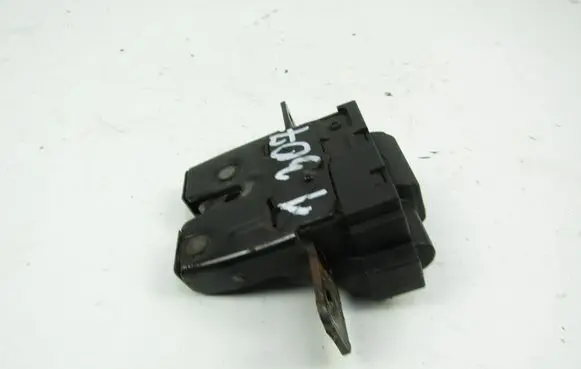 Renault Clio III Tailgate/trunk/boot lock/catch/latch 