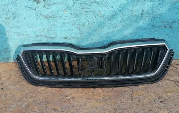 Skoda Scala Front bumper upper radiator grill 657853653KARJED