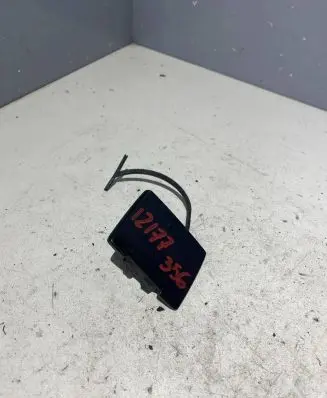 Volvo C70 Front tow hook cap/cover 08620359