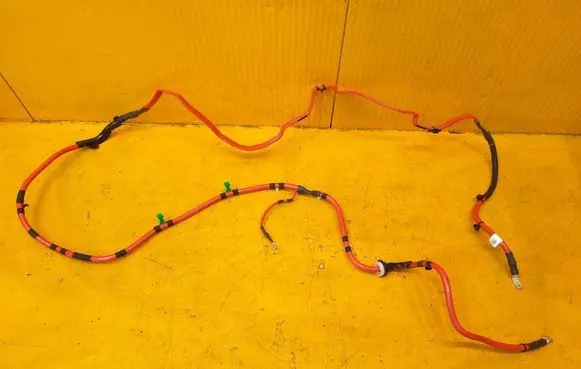 Audi A4 S4 B9 Positive cable (battery) 8W1971225C