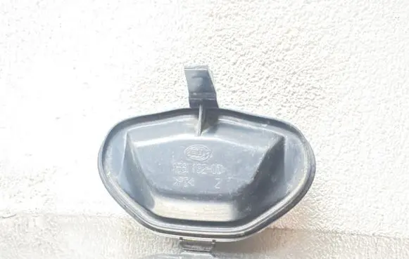 Opel Signum Headlight/headlamp dust cover 15619200